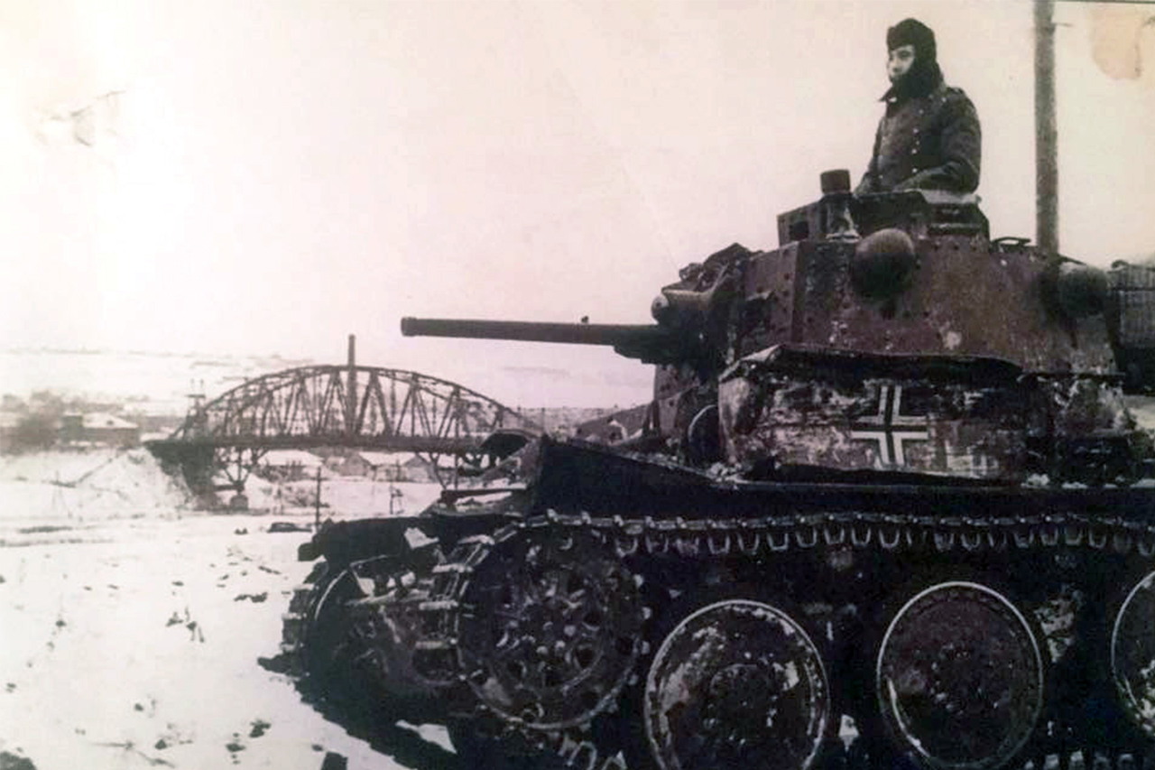 28.11.1941 - Немцы на левом берегу канала